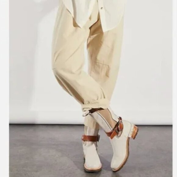 Free People AS98 Sky Chelsea Boots - Picture 9 of 11